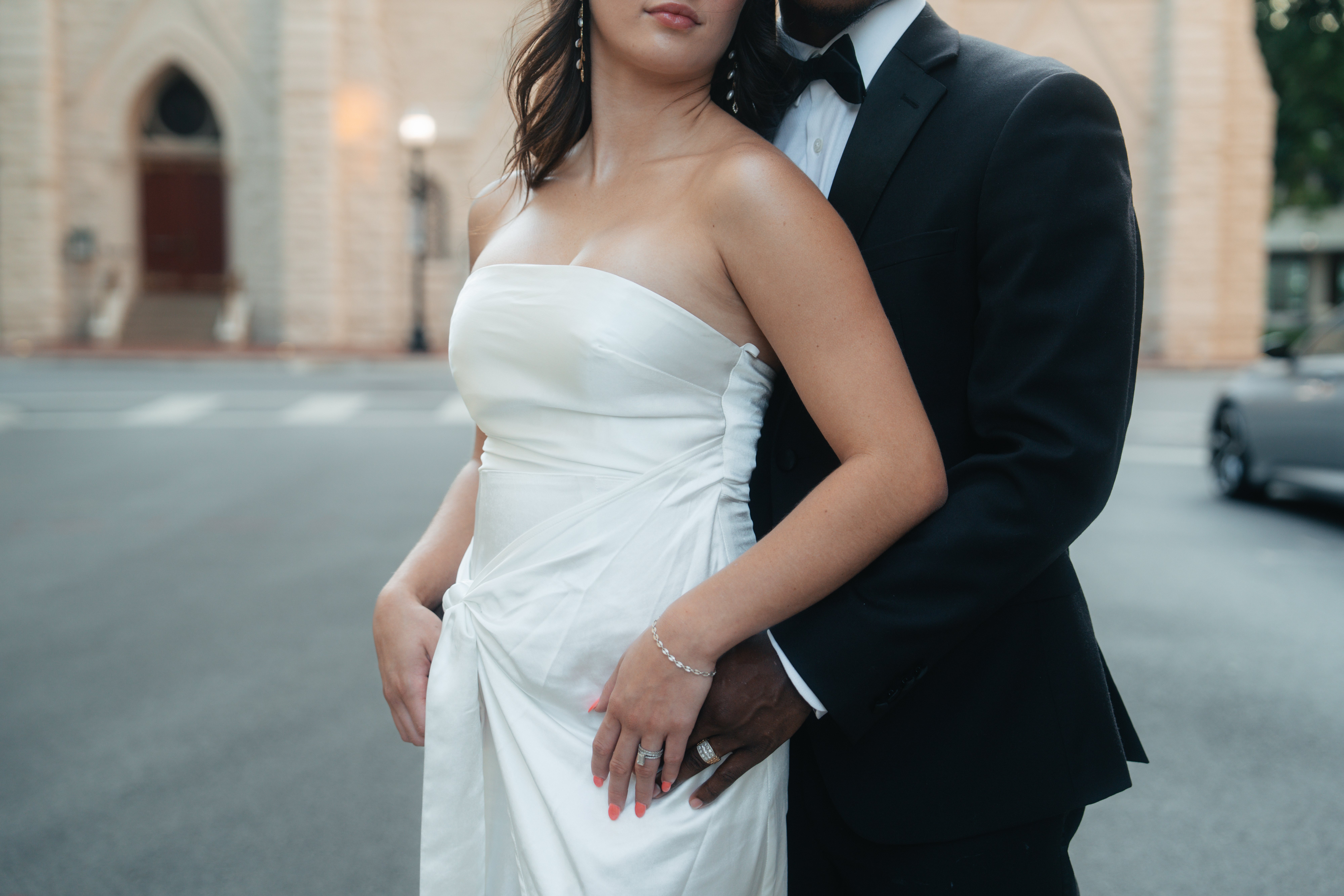 Wedding couple in downtown Fort Worth